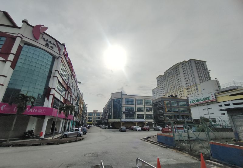 The Academia @ South City Plaza Apartment