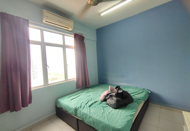 The Academia @ South City Plaza Apartment