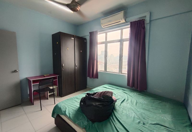 The Academia @ South City Plaza Apartment