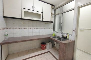 Pangsapuri Lagoon Perdana