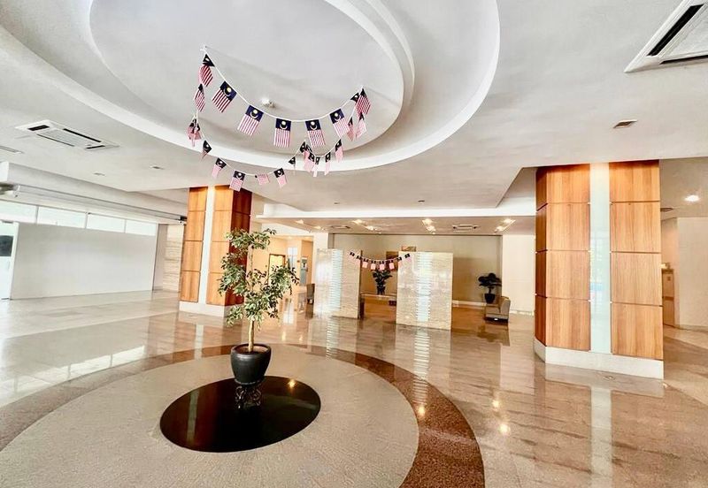 231 TR Serviced Suite