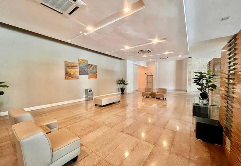 231 TR Serviced Suite