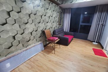 Halo Sunday @ Empire City