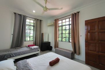 Jalan Bukit Rahman Putra