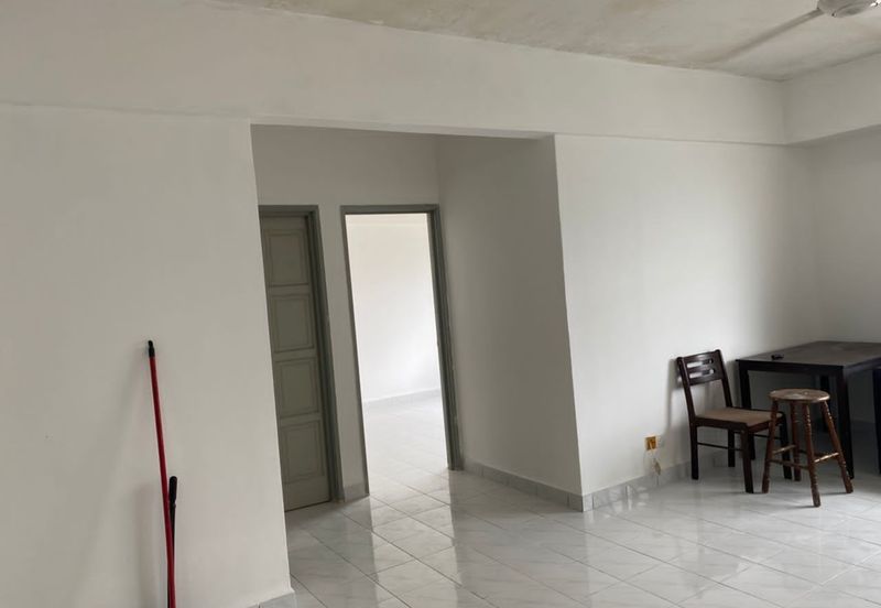 Brunsfield Service Apartment