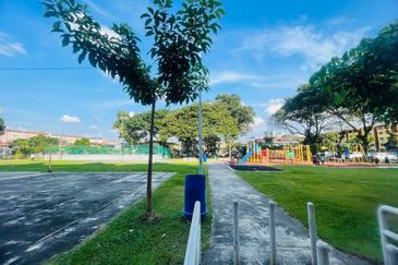 Kampung Lindungan PJS 8