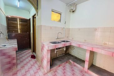 Kampung Lindungan PJS 8