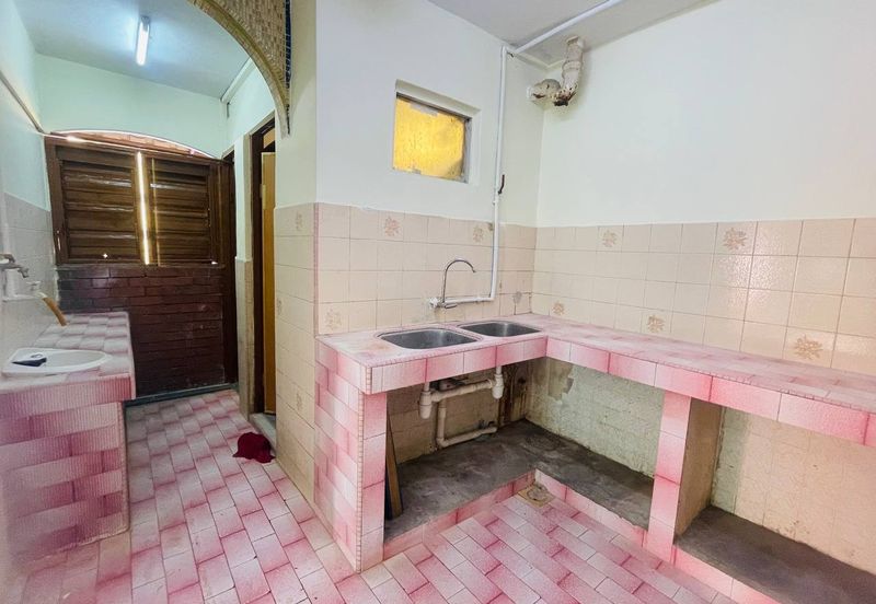 Kampung Lindungan PJS 8