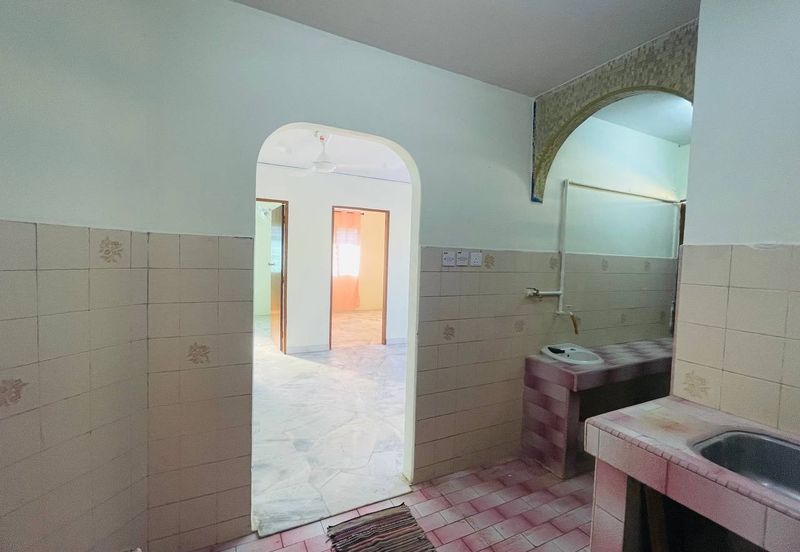 Kampung Lindungan PJS 8