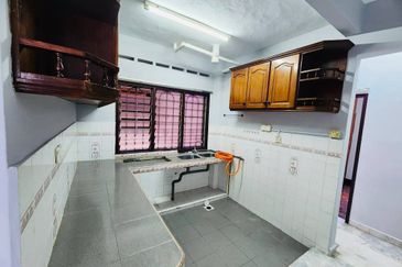 Subang Perdana Goodyear Court 8