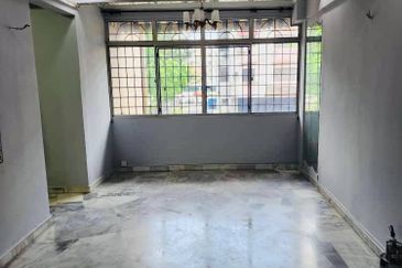 Subang Perdana Goodyear Court 8