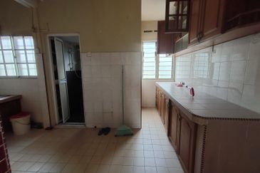 Subang Perdana Goodyear Court 2