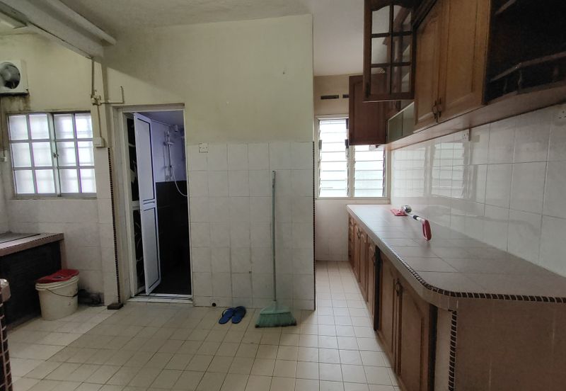 Subang Perdana Goodyear Court 2