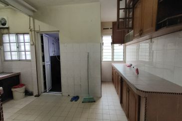 Subang Perdana Goodyear Court 2