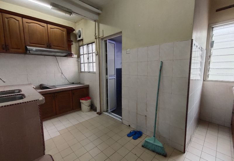 Subang Perdana Goodyear Court 2