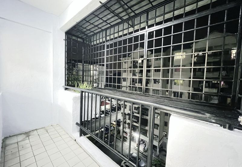 Flat Taman Bunga Negara