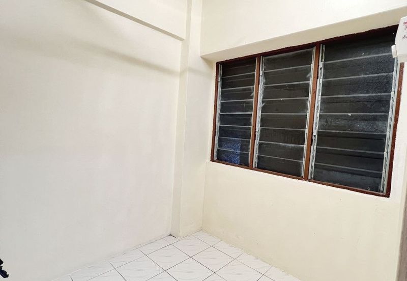 Flat Taman Bunga Negara