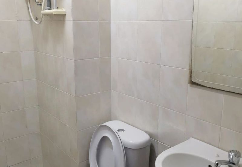 E-Tiara Serviced Apartment