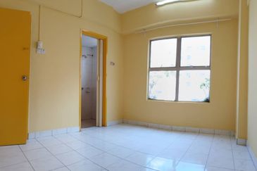 Brunsfield Service Apartment