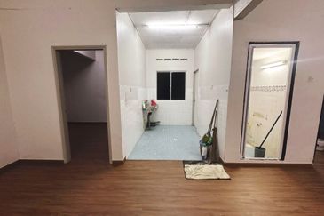 Subang Perdana Goodyear Court 9