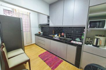 Brunsfield Service Apartment