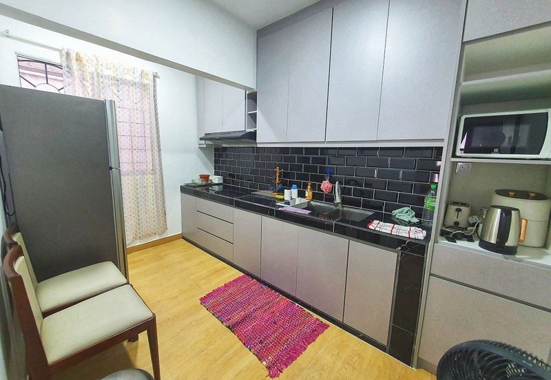 Brunsfield Service Apartment