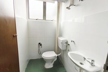 Apartment Daisy, Taman Subang Perdana