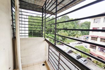 Apartment Daisy, Taman Subang Perdana
