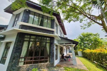 Lakeview Resort Saujana