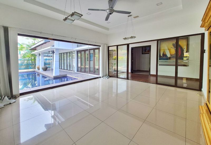 Lakeview Resort Saujana