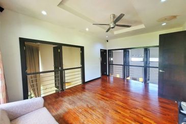 Lakeview Resort Saujana