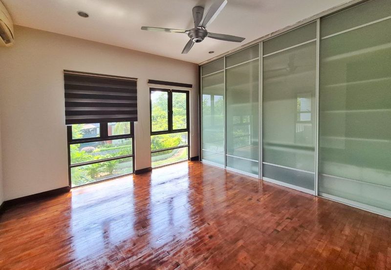 Lakeview Resort Saujana