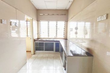 Subang Perdana Goodyear Court 2