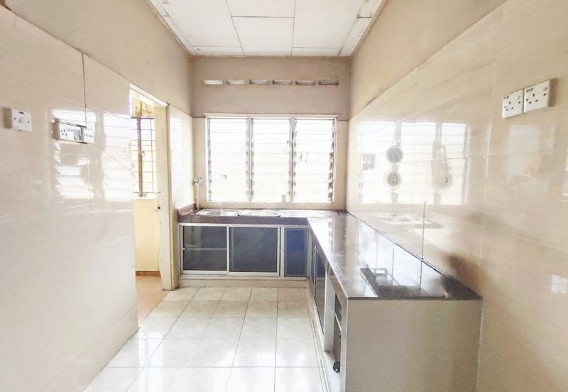 Subang Perdana Goodyear Court 2