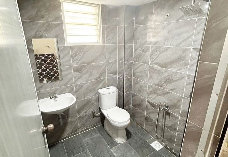 Subang Perdana Goodyear Court 1