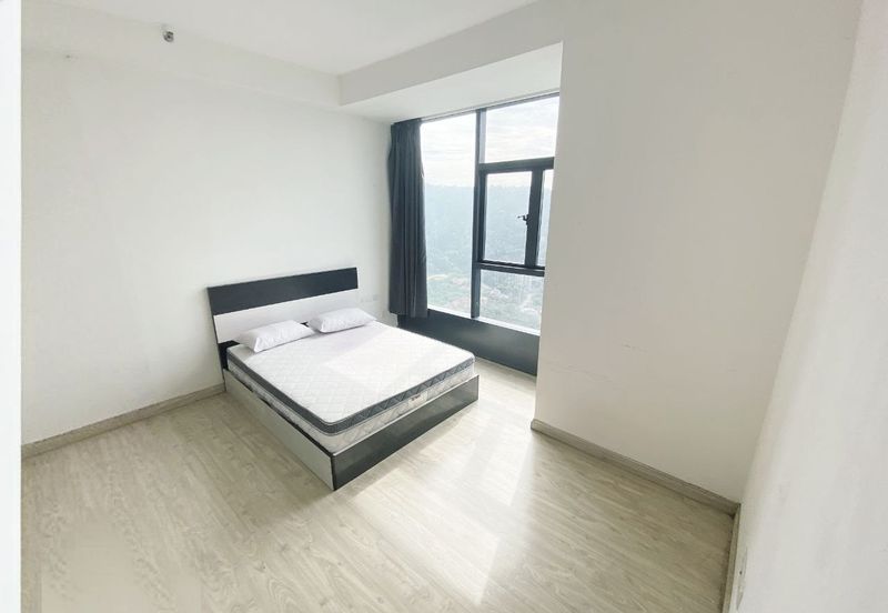 Halo Sunday @ Empire City