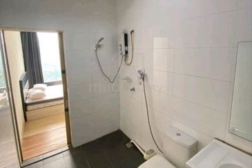 Halo Sunday @ Empire City