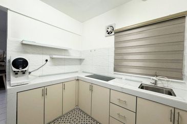 Brunsfield Service Apartment