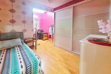 Seksyen 11, Kota Damansara