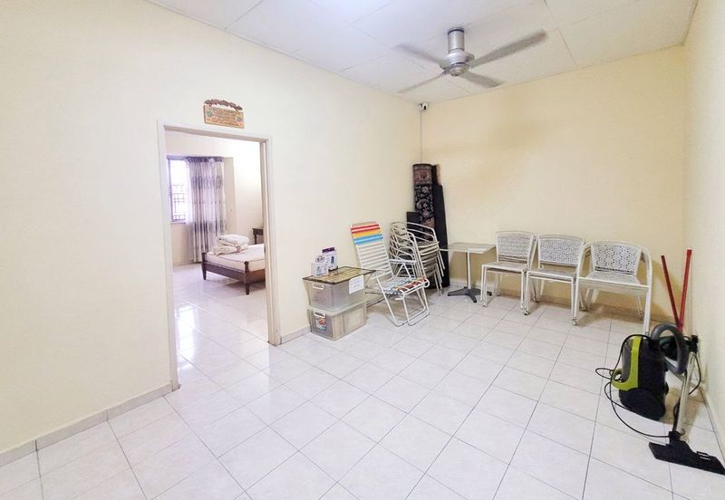 Seksyen 11, Kota Damansara