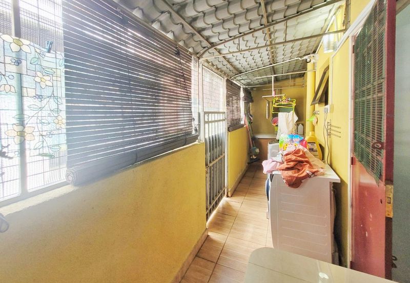 Seksyen 11, Kota Damansara