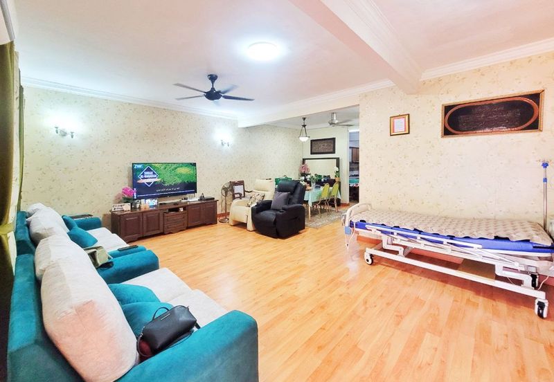 Seksyen 11, Kota Damansara