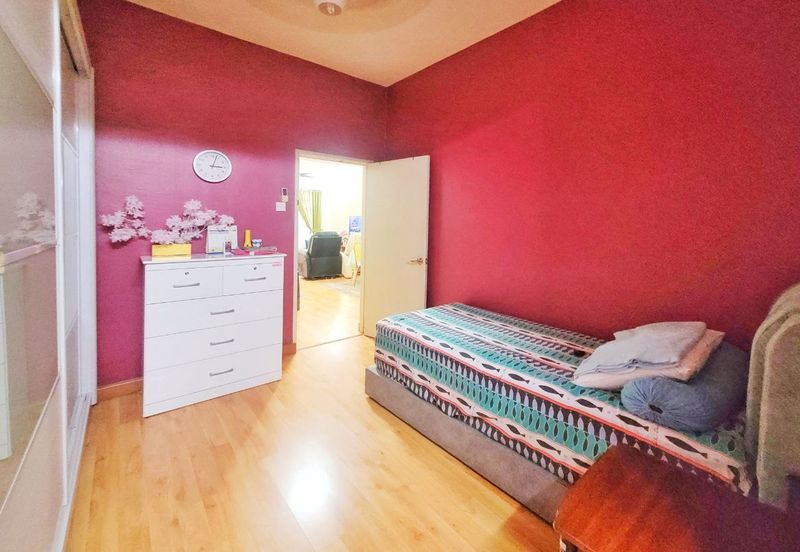 Seksyen 11, Kota Damansara