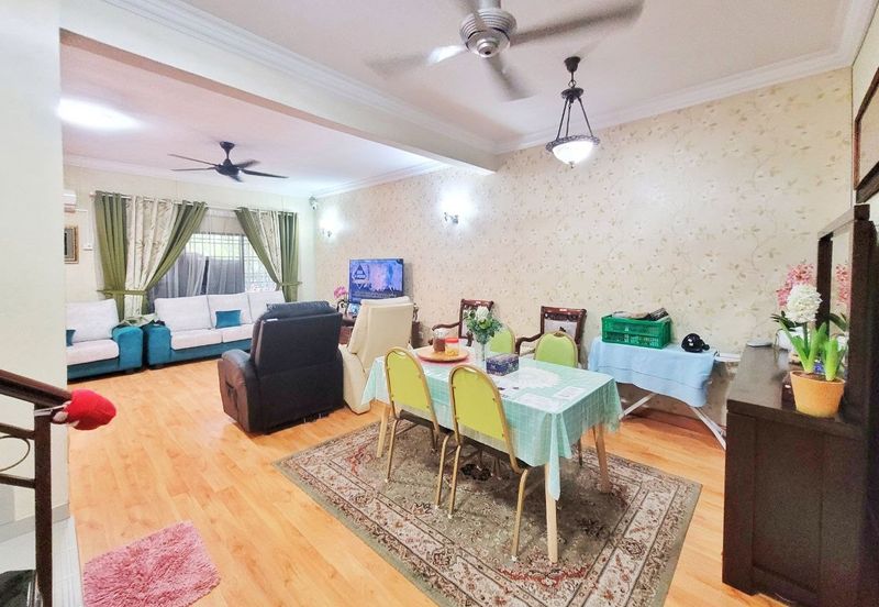 Seksyen 11, Kota Damansara