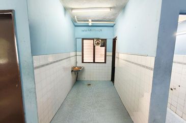 Subang Perdana Goodyear Court 10