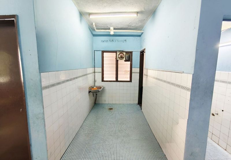 Subang Perdana Goodyear Court 10