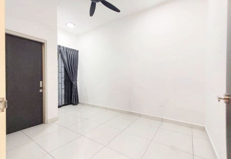 Elmina Green Three @ City of Elmina