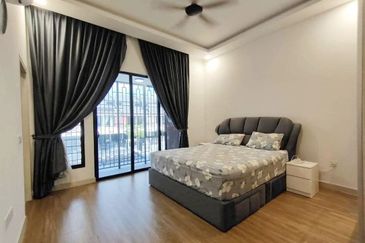 Elmina Green Three @ City of Elmina