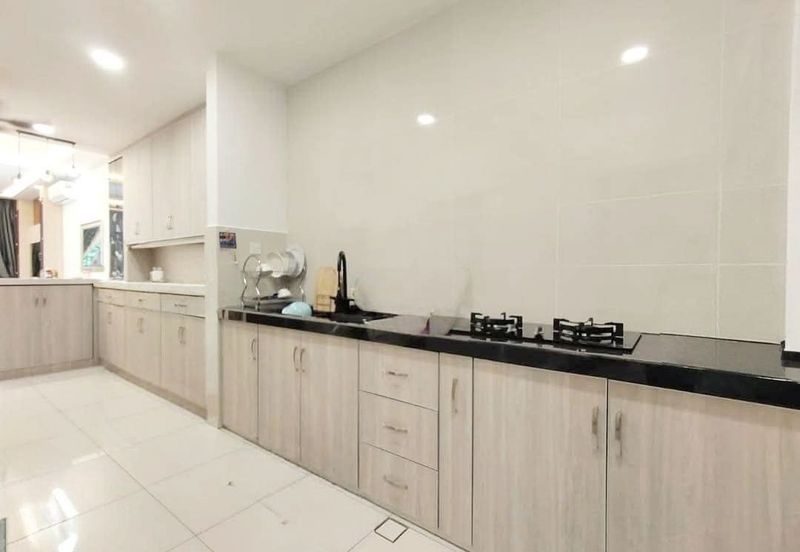 Elmina Green Three @ City of Elmina