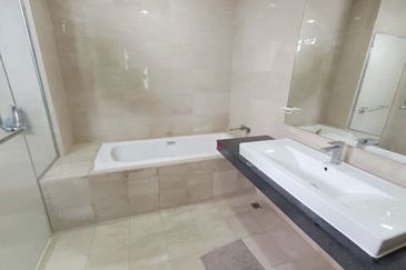 Infiniti 3 Residences